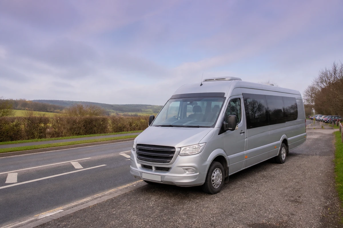 13 Seater Minibus Hire