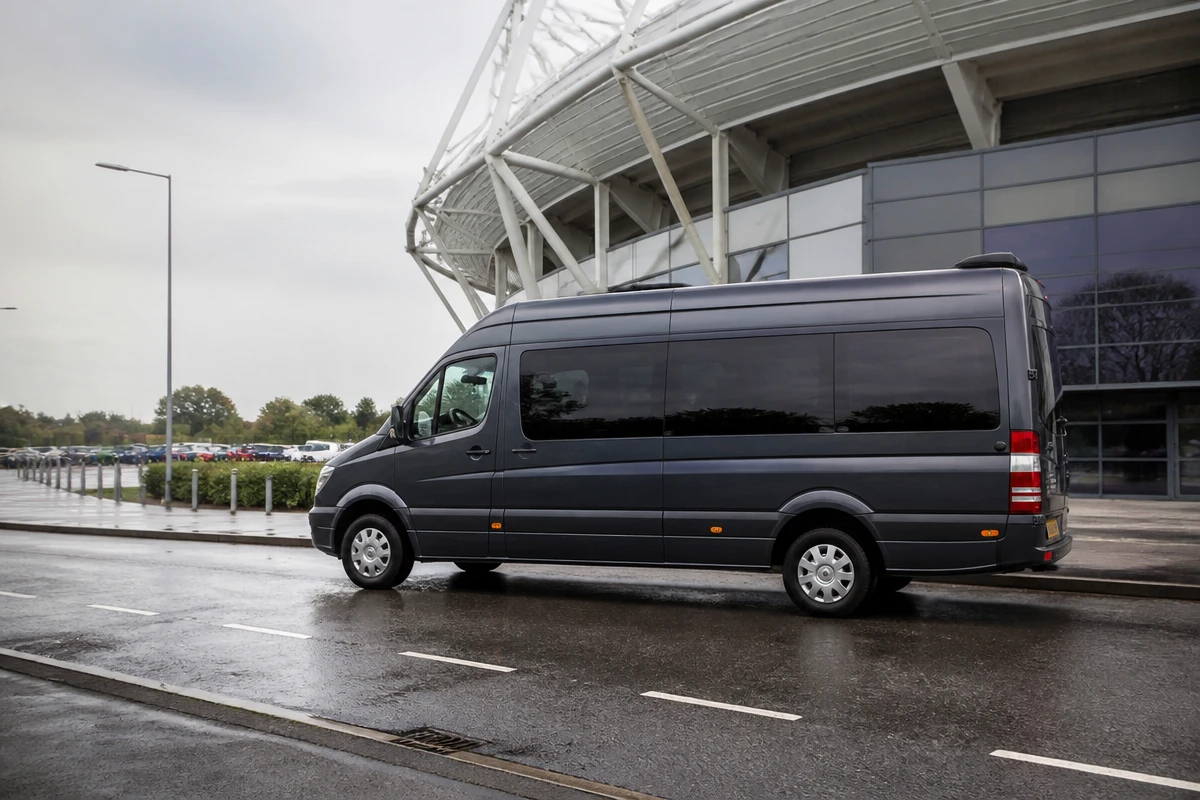 14 Seater Minibus Hire