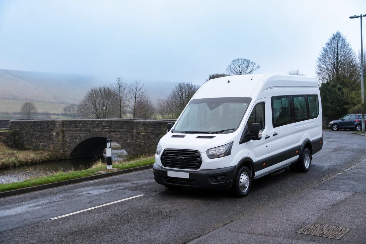 Minibus Hire in Liberton